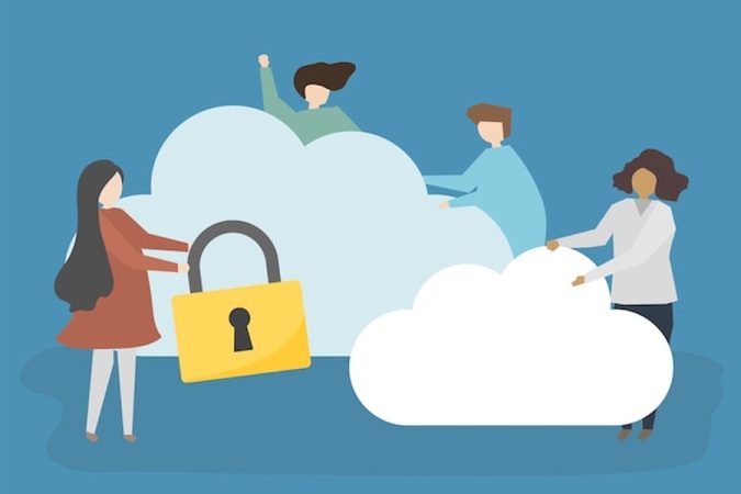 Des collaborateurs sécurisent des données numériques avec un cadenas jaune, illustrant comment créer son propre Cloud privé sécurisé et sans abonnement : Le guide complet 2024.