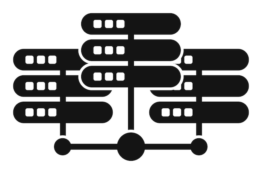 Trois baies de stockage interconnectées symbolisant un Local Server performant.